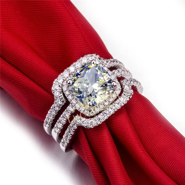 Luxury Rings Band 1CT Cushion Jewelry Set SONA Diamond Rings Set Engagement Women Sterling Silver Jewelry 18K White Gold Plated
Luxury Rings Band 1CT Cushion Jewelry Set SONA Diamond Rings Set Engagement Women Sterling Silver Jewelry 18K White Gold Plated