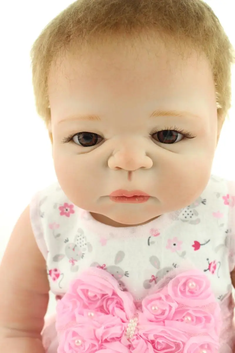 23 Inch/58cm 100 real full silicone body reborn baby dolls victoria soft girl bebe alive bonecas brinquedo menina
23 Inch/58cm 100 real full silicone body reborn baby dolls victoria soft girl bebe alive bonecas brinquedo menina