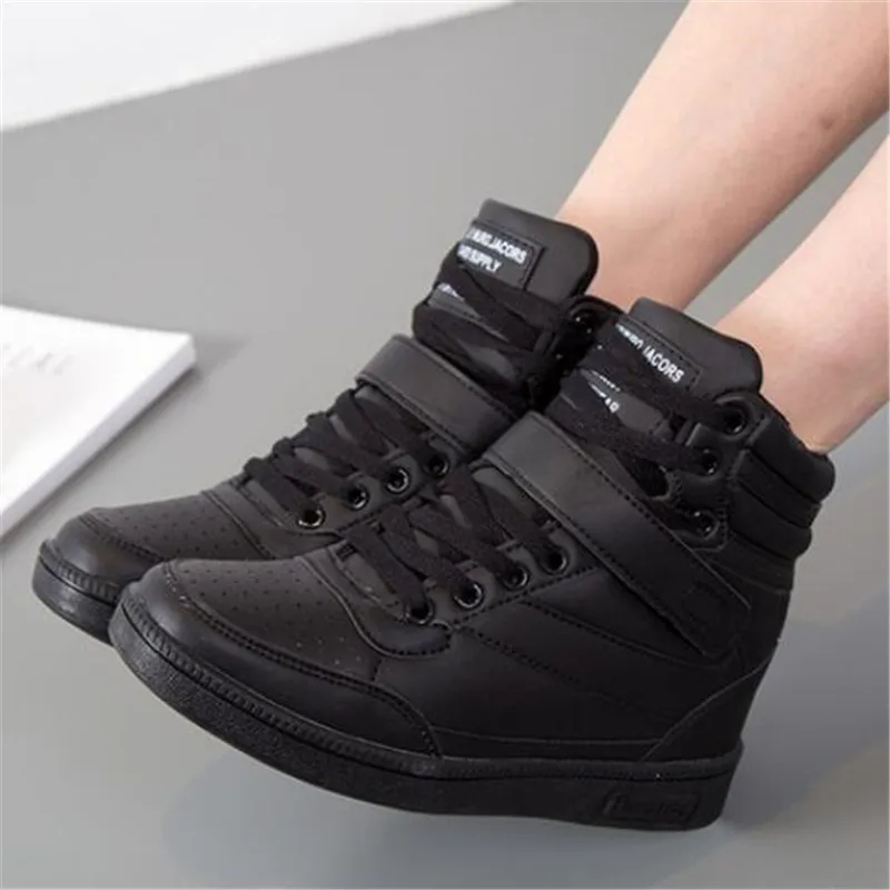 New Women Casual Shoes 2019 Mesh Women Shoes Flats Platform Lace-Up Fashion Breathable Women Sneakers Woman zapatos de muje
New Women Casual Shoes 2019 Mesh Women Shoes Flats Platform Lace-Up Fashion Breathable Women Sneakers Woman zapatos de muje