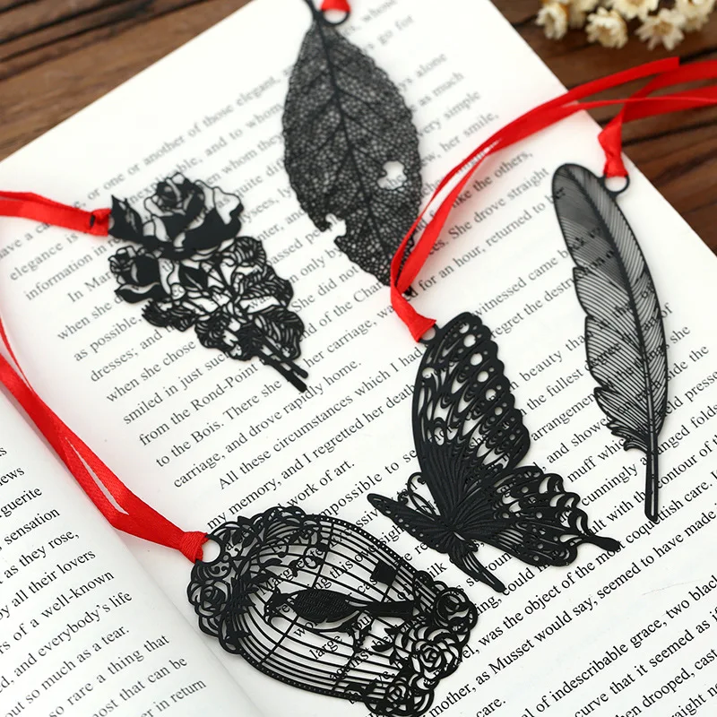 Hollowed-out black bookmark , Bird / Flower / Butterfly / Feather / Leaf metal bookmarks with envelope as gift
Hollowed-out black bookmark , Bird / Flower / Butterfly / Feather / Leaf metal bookmarks with envelope as gift