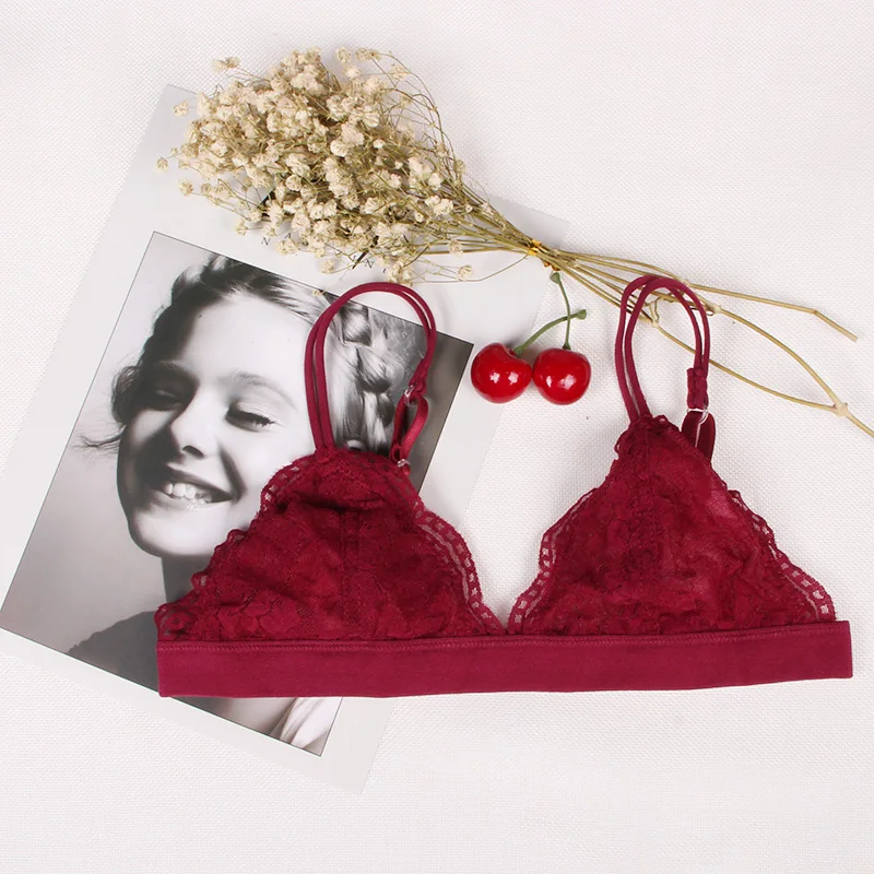2019 Summer Thin Sexy Lace Bra Unpadded Bralette Wire Free Push Up Bra Sexy Lingerie Breathable Bras For Women Soutien Gorge Bh
2019 Summer Thin Sexy Lace Bra Unpadded Bralette Wire Free Push Up Bra Sexy Lingerie Breathable Bras For Women Soutien Gorge Bh