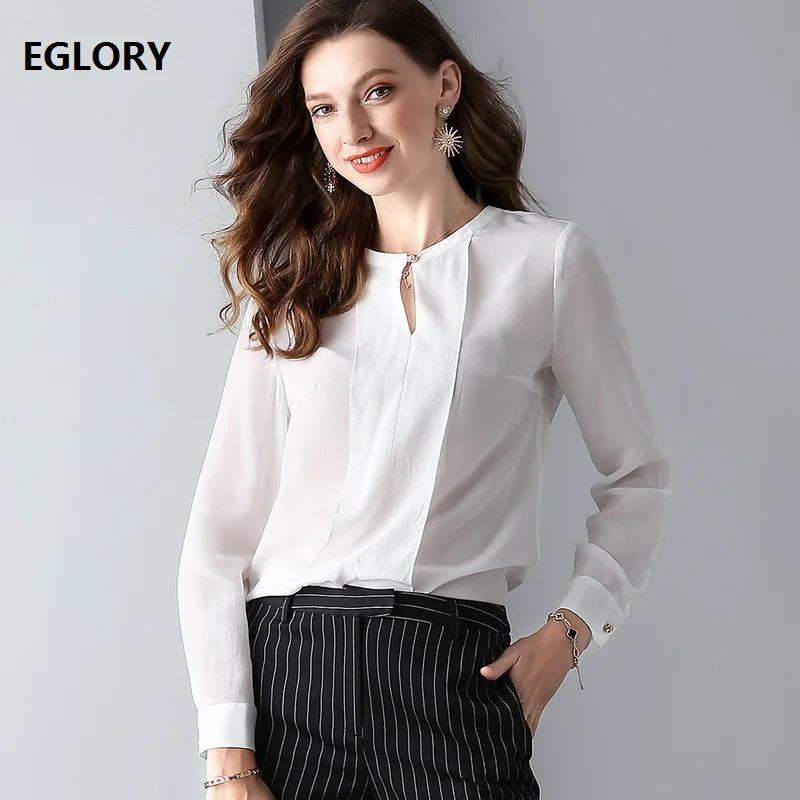 100%Silk Blouse Shirt 2019 Spring Summer Fashion White Blouses Women Beading Button O-Neck Hollow Out Sexy Office Work Shirts OL
100%Silk Blouse Shirt 2019 Spring Summer Fashion White Blouses Women Beading Button O-Neck Hollow Out Sexy Office Work Shirts OL