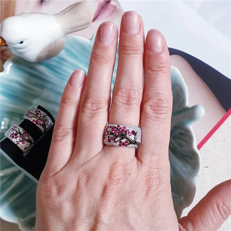 Vintage Plum Tree Flower Blossom Paved Red Pink Rhinestones CZ Ring 2020 New Bohemia Cute Banquet Fine Jewelry Z4M171
Vintage Plum Tree Flower Blossom Paved Red Pink Rhinestones CZ Ring 2020 New Bohemia Cute Banquet Fine Jewelry Z4M171