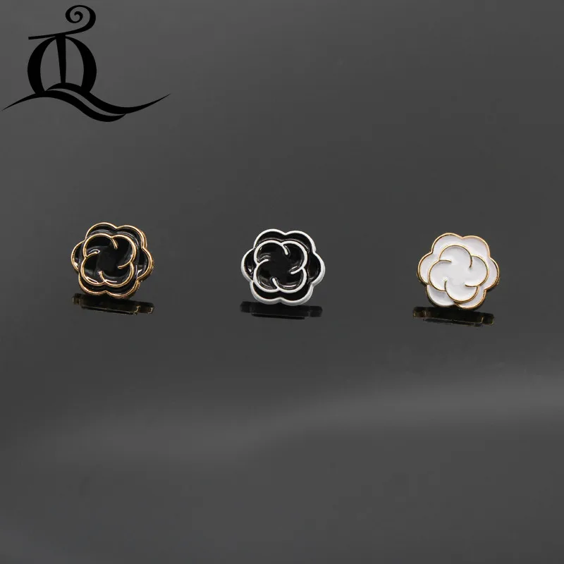 Free shipping, 5PCS gold diameter 12mm flowers Diamonds circle metal buttons, clothing accessories, shirt, coat brand buttons
Free shipping, 5PCS gold diameter 12mm flowers Diamonds circle metal buttons, clothing accessories, shirt, coat brand buttons