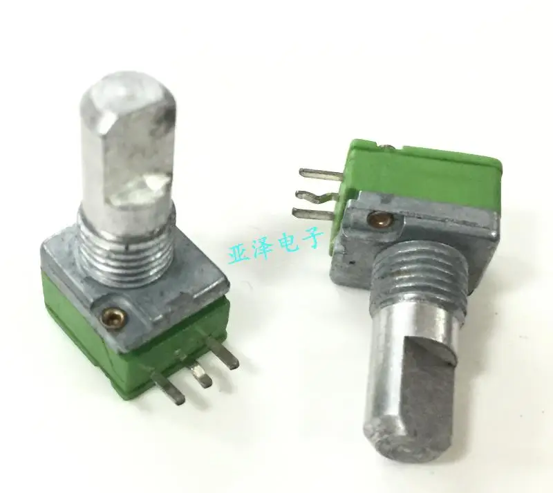 2PCS/LOT Taiwan ALPHA Alfa type 09 precision potentiometer, single A50K, half shaft, long 15MM volume potentiometer
2PCS/LOT Taiwan ALPHA Alfa type 09 precision potentiometer, single A50K, half shaft, long 15MM volume potentiometer
