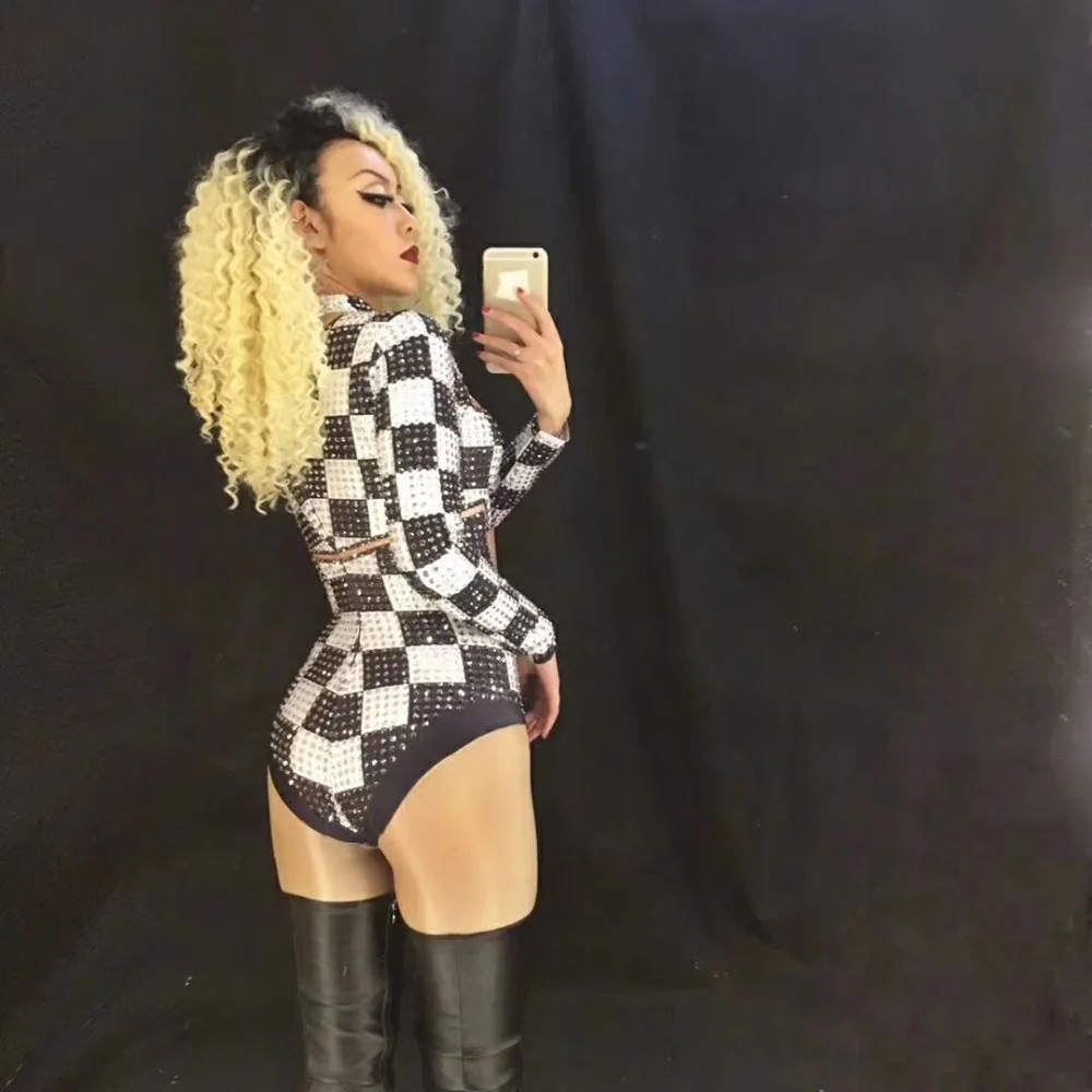 New Dance Costume Female Singer Dancer Bright Bodysuit Costume One-Piece Gogo Pole Dance Clothing Nightclub DS Oufit DJ153
New Dance Costume Female Singer Dancer Bright Bodysuit Costume One-Piece Gogo Pole Dance Clothing Nightclub DS Oufit DJ153