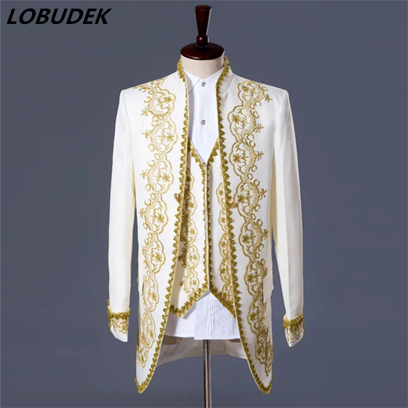 Men Wedding sets (Jacket+Pants+vest) white black Vogue Palace style Gold embroidery men Tuxedos Classic Groomsmen Studio Outfit
Men Wedding sets (Jacket+Pants+vest) white black Vogue Palace style Gold embroidery men Tuxedos Classic Groomsmen Studio Outfit