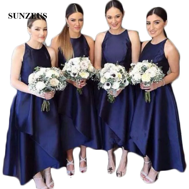 Asymmetrical High Low Bridesmaid Dresses Halter Navy Blue Satin A-Line Maid of Honor Dresses abiti da cerimonia donna SBD48
Asymmetrical High Low Bridesmaid Dresses Halter Navy Blue Satin A-Line Maid of Honor Dresses abiti da cerimonia donna SBD48