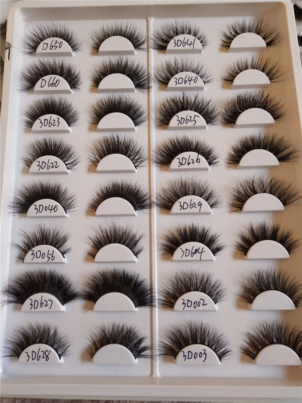 HaHaLash crueltyfree 3D natrual Mink Eyelashes 100% made by hand China luxury design more hair supper stacked clio 3D series
HaHaLash crueltyfree 3D natrual Mink Eyelashes 100% made by hand China luxury design more hair supper stacked clio 3D series