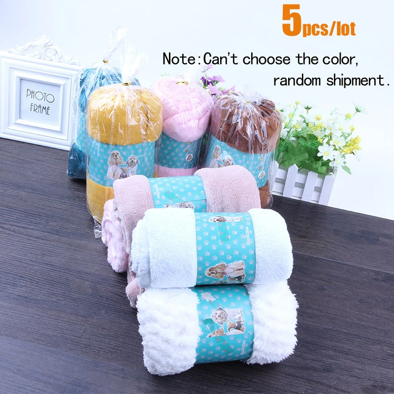 5 Pcs/lot Fashionable Soft Pet Blanket Cat Dog Sleep Warm Mattress Flannel Warm Mat Not Fade Easily Clean Pet Supplies
5 Pcs/lot Fashionable Soft Pet Blanket Cat Dog Sleep Warm Mattress Flannel Warm Mat Not Fade Easily Clean Pet Supplies