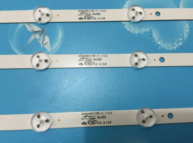 12pcs 62cm*2cm 8 lamp Generic LED backlight strip update for 32'' TV, large-size LCD, roadside billboard modification
12pcs 62cm*2cm 8 lamp Generic LED backlight strip update for 32'' TV, large-size LCD, roadside billboard modification
