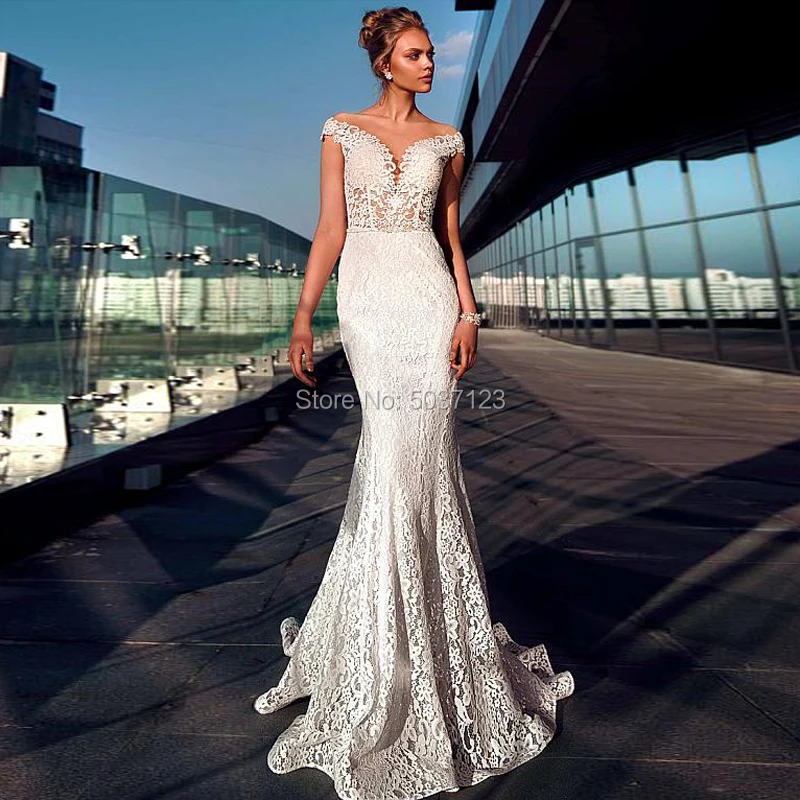 Off the Shoulder Mermaid Wedding Dresses Sweetheart Lace Appliques Vestido De Noiva Court Train Button Illusion Bridal Gowns
Off the Shoulder Mermaid Wedding Dresses Sweetheart Lace Appliques Vestido De Noiva Court Train Button Illusion Bridal Gowns