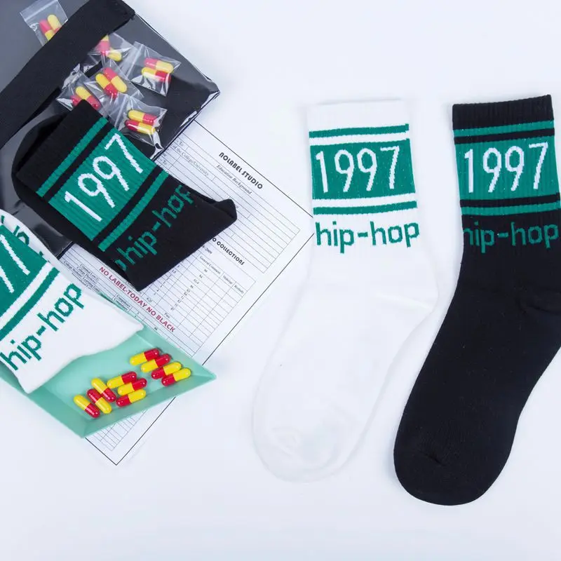 3 pairs zerlos Harajuku Street Dance Lightning crew Socks Men Stockings compression Hip-Hop Skate Mens Happy Socks Socks Men
3 pairs zerlos Harajuku Street Dance Lightning crew Socks Men Stockings compression Hip-Hop Skate Mens Happy Socks Socks Men