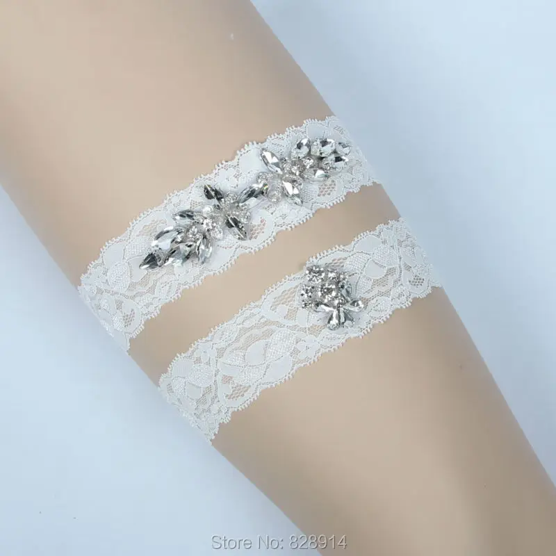 Luxury Crystal Applique Lace Wedding Garter Bride Leg Garter Belt Set Keepsake garter+Toss Garter Handmade HY067
Luxury Crystal Applique Lace Wedding Garter Bride Leg Garter Belt Set Keepsake garter+Toss Garter Handmade HY067
