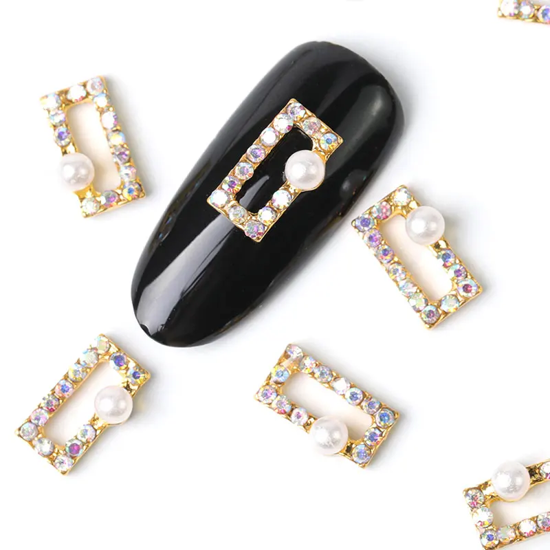 2019 NEW 10 pieces rectangle crystal bright pearl nail rhinestone alloy Nail Art decorations glitter DIY 3D nail jewelry pendant
2019 NEW 10 pieces rectangle crystal bright pearl nail rhinestone alloy Nail Art decorations glitter DIY 3D nail jewelry pendant
