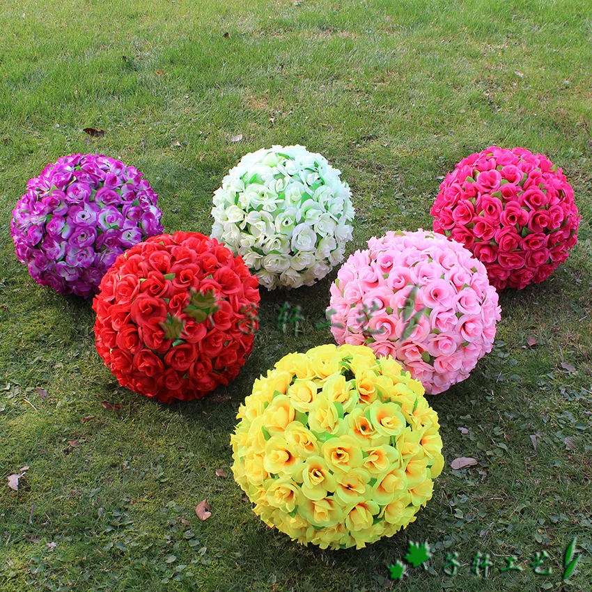 40 CM/15.7" Artificial Silk Flower Rose Kissing Ball Super Large Size Lantern for Christmas Ornaments Party Wedding Decoration
40 CM/15.7" Artificial Silk Flower Rose Kissing Ball Super Large Size Lantern for Christmas Ornaments Party Wedding Decoration
