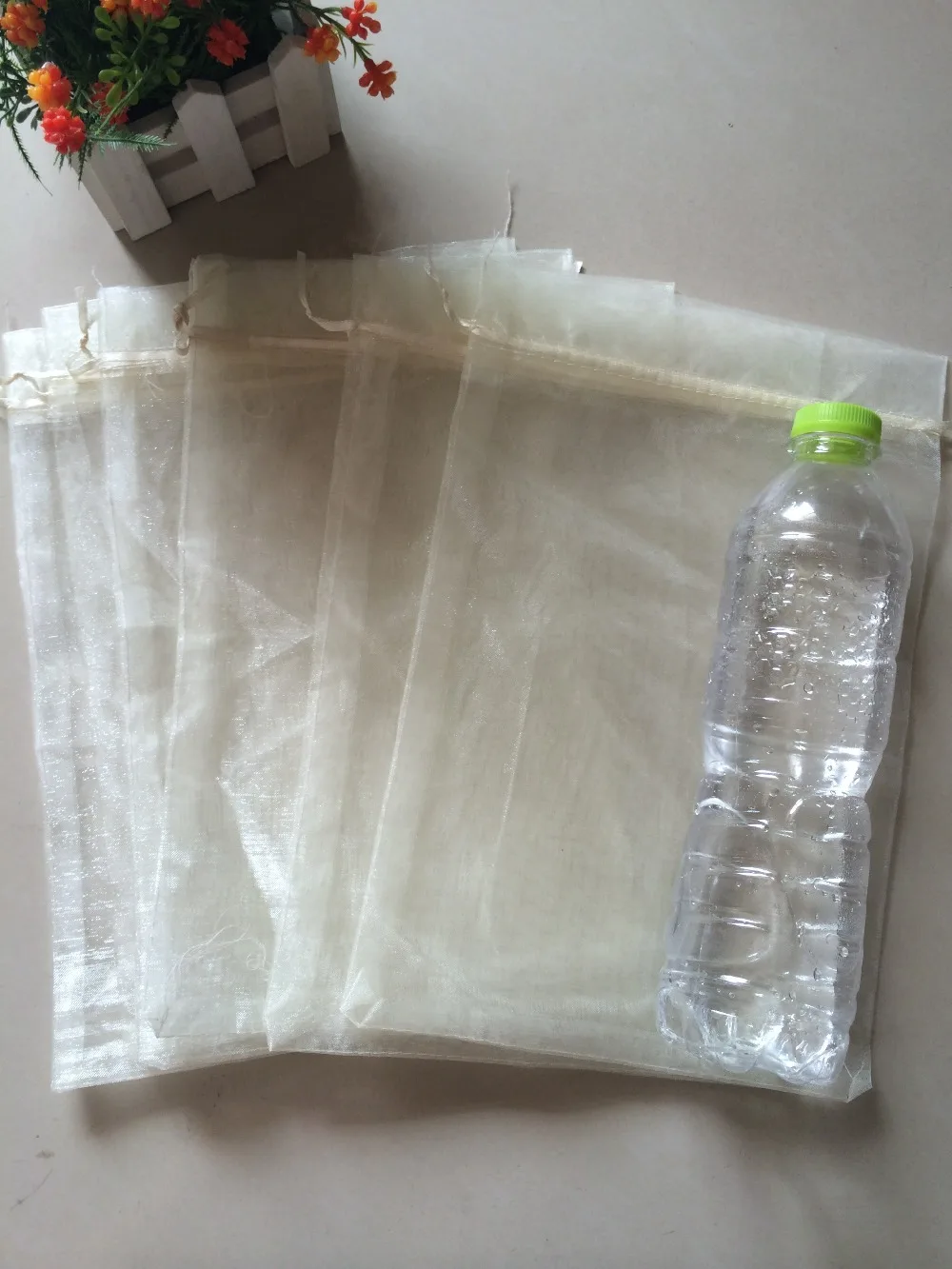 Free Shipping,100pcs/lot Ivory 20x30cm,Christmas & Wedding Gift Bags,Jewelry Bags Gift packing Pouches
Free Shipping,100pcs/lot Ivory 20x30cm,Christmas & Wedding Gift Bags,Jewelry Bags Gift packing Pouches