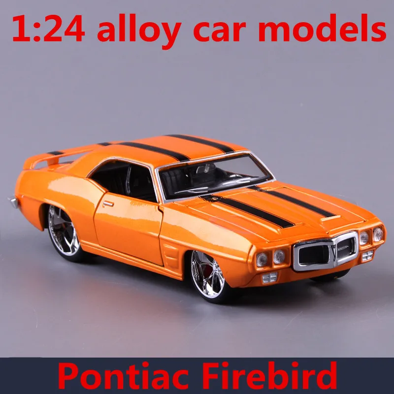 Модели автомобилей из сплава 1:24, игрушечные машинки Понтиак Firebird, металлические Литые машинки, подарок для детей
Модели автомобилей из сплава 1:24, игрушечные машинки Понтиак Firebird, металлические Литые машинки, подарок для детей