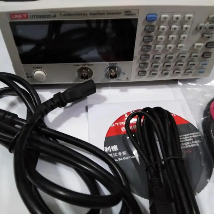 Диапазон частот 0 2 Гц мГц AC мощность 220 В UNI T UTG9002C цифровой Функция генератор
