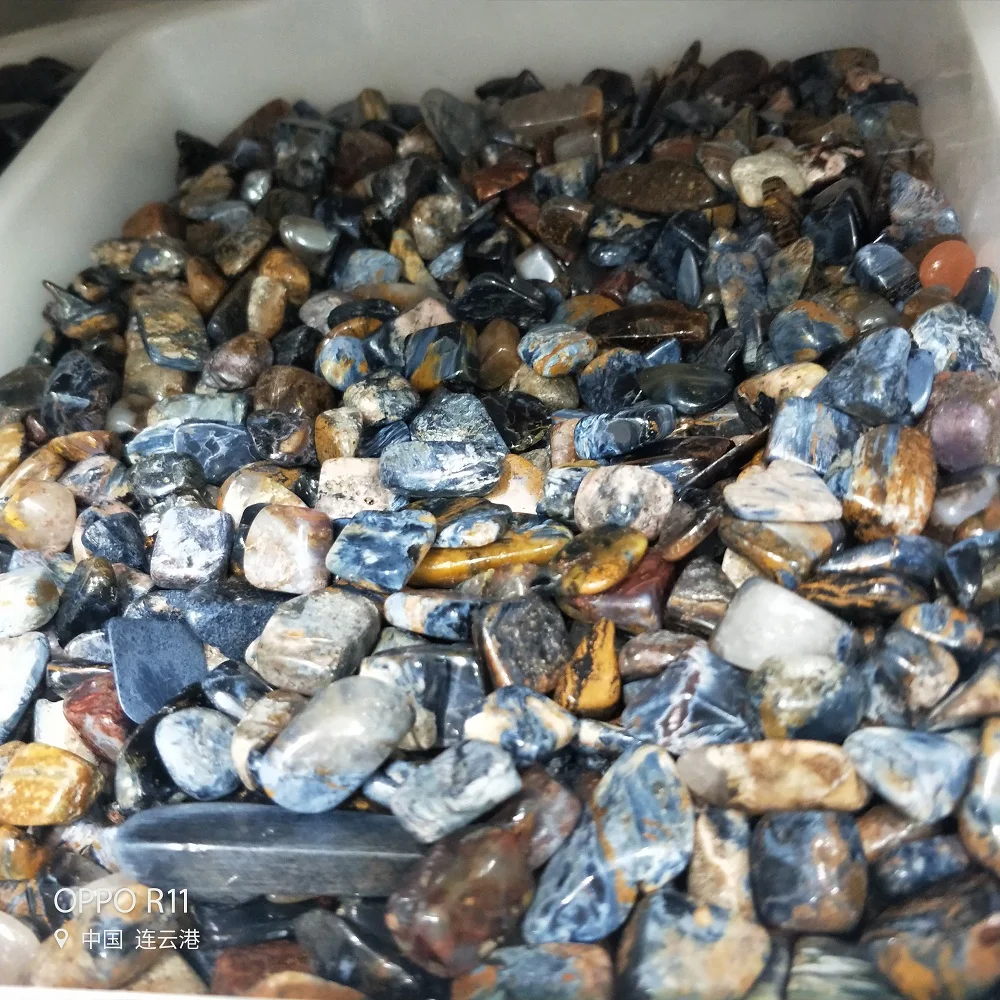 Crystal Gravel Natural Pietersite Gravel Rock Quartz Mineral Specimen Fish Tank Garden Decoration Stone
Crystal Gravel Natural Pietersite Gravel Rock Quartz Mineral Specimen Fish Tank Garden Decoration Stone