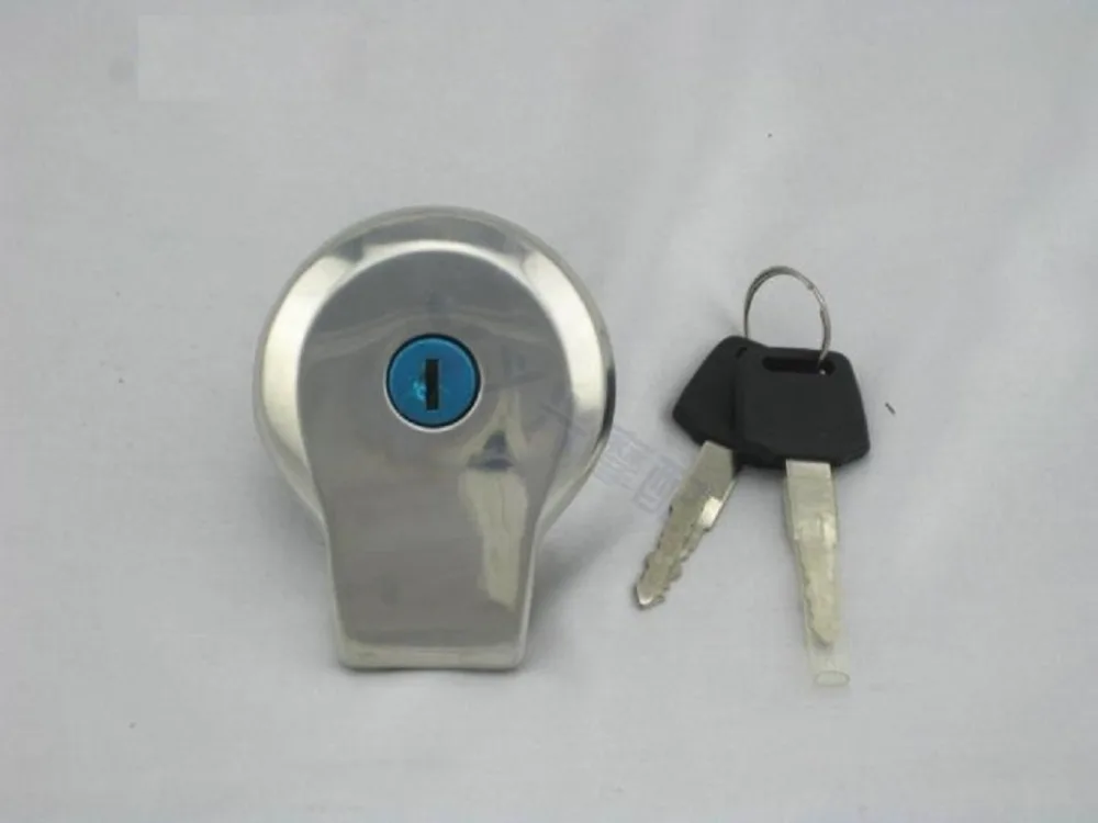 Крышка крышки топливного бака для Yamaha XS400 1982-83 XJ550 1981-83 XJ650 1980-83 XJ700 1985-86 XJ750 1981-83 XJ1100 1982
Крышка крышки топливного бака для Yamaha XS400 1982-83 XJ550 1981-83 XJ650 1980-83 XJ700 1985-86 XJ750 1981-83 XJ1100 1982