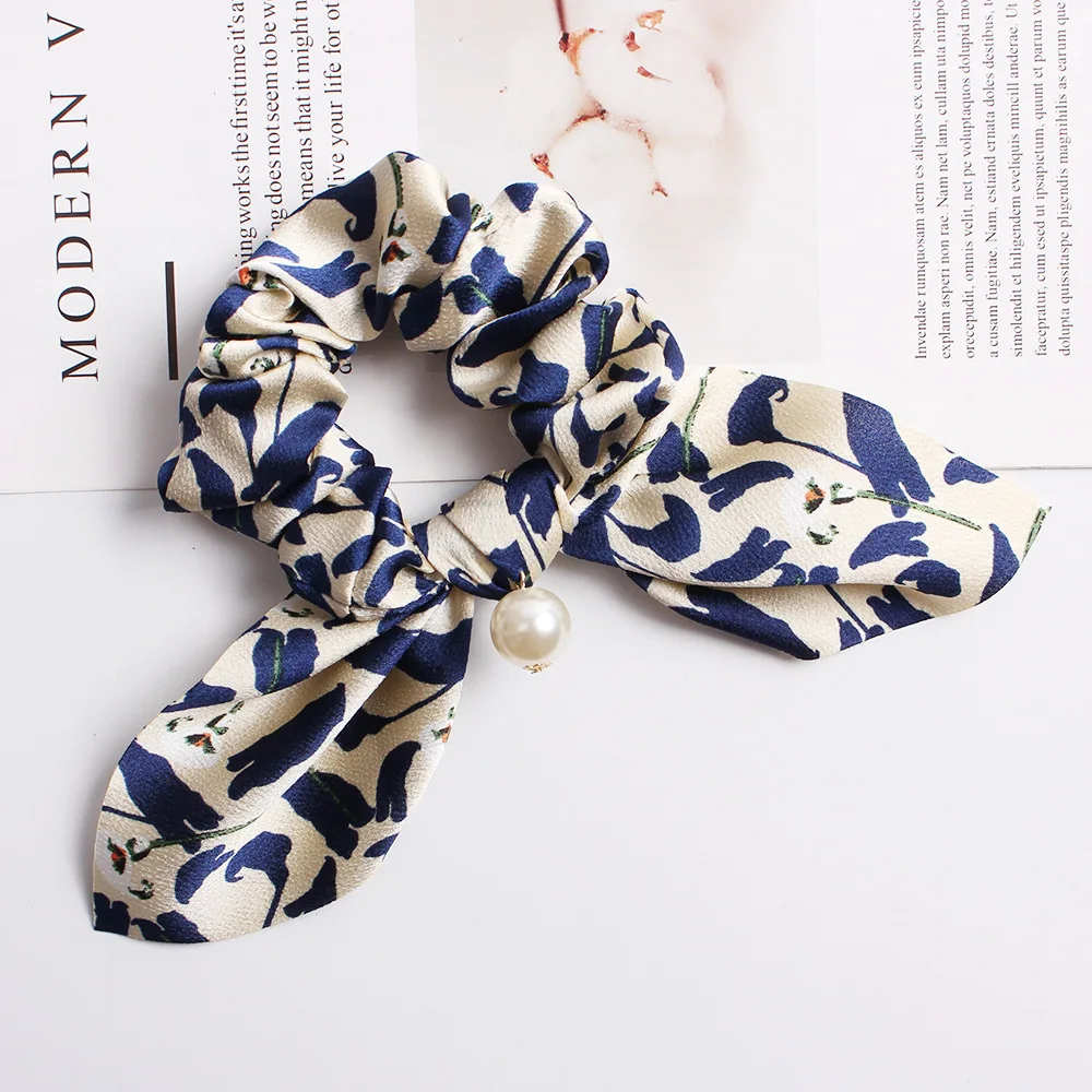 Pearl Scrunchies Floral Hair Ties Bunny Ears Scrunchie Elastic Hair Bands Ponytail Holder Small Flower Women Hair Accessories
Pearl Scrunchies Floral Hair Ties Bunny Ears Scrunchie Elastic Hair Bands Ponytail Holder Small Flower Women Hair Accessories