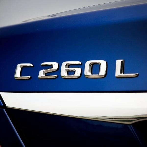 1 шт., новинка 2016 года, хромированная эмблема 3D C200L C260LC300L C63, значок для оформления автомобиля
1 шт., новинка 2016 года, хромированная эмблема 3D C200L C260LC300L C63, значок для оформления автомобиля
