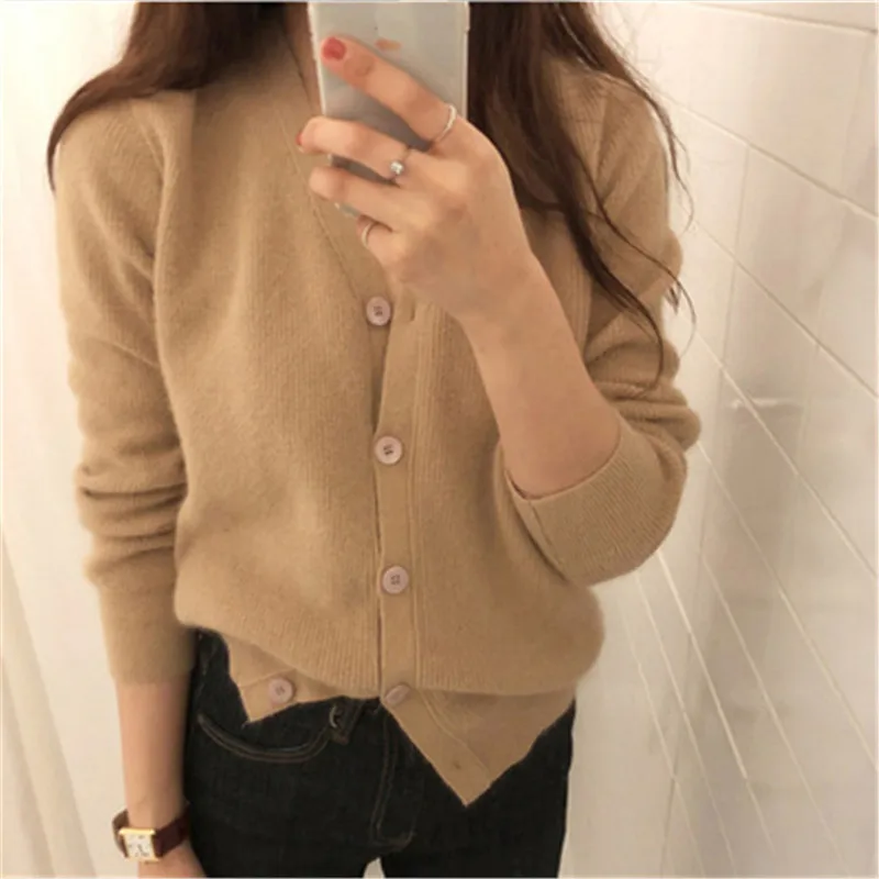 100%cashmere knit women korean style Vneck slim single breasted cardigan sweater solid color S-2XL
100%cashmere knit women korean style Vneck slim single breasted cardigan sweater solid color S-2XL