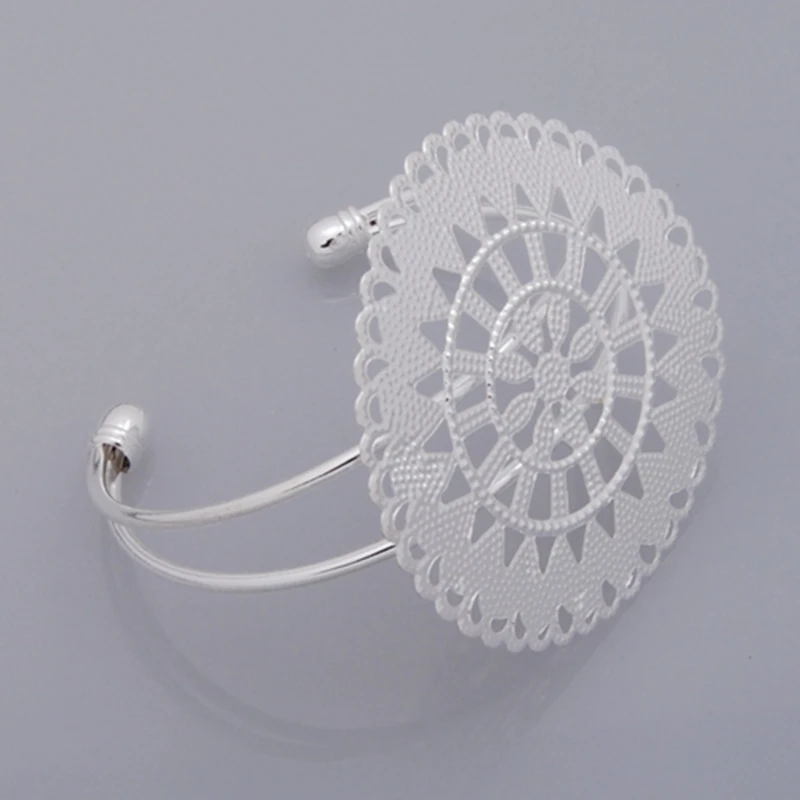 10pcs 2015 High Quality Expandable Metal Bangle Blank Adjustable Alloy Bracelet Base Wholesale, 55mm Flower Bezel-C2432
10pcs 2015 High Quality Expandable Metal Bangle Blank Adjustable Alloy Bracelet Base Wholesale, 55mm Flower Bezel-C2432