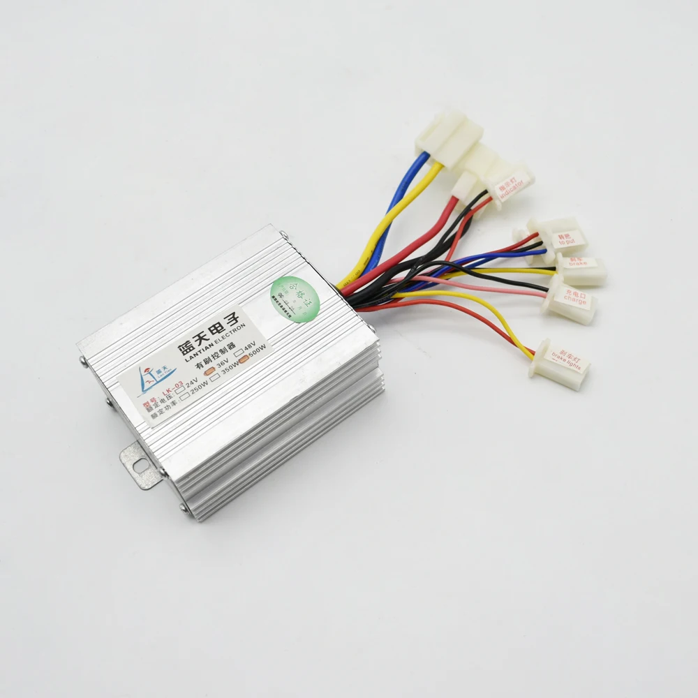 Контроллер щетки электромобиля 24V36V48V50 0W аксессуары для электрического автомобиля, распределительная коробка, контроллер двигателя постоя...
Контроллер щетки электромобиля 24V36V48V50 0W аксессуары для электрического автомобиля, распределительная коробка, контроллер двигателя постоя...
