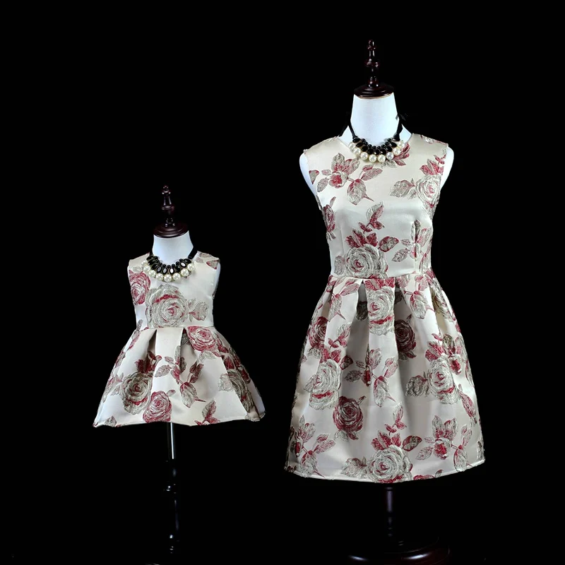 Family matching clothes Children clothing 12M-16Y women 3XL large size skirt baby kids girl party dress mom and daughter dresses
Family matching clothes Children clothing 12M-16Y women 3XL large size skirt baby kids girl party dress mom and daughter dresses