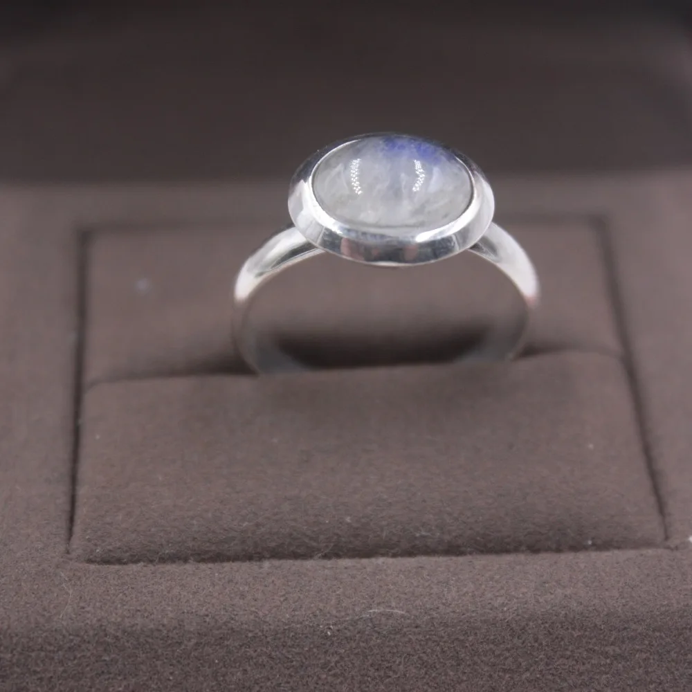 Pure S925 Silver &Moonstone Ring Elegant Woman Ring US 7 Smooth Round 12mmW US 5-9 Elegant Fashion New Ring
Pure S925 Silver &Moonstone Ring Elegant Woman Ring US 7 Smooth Round 12mmW US 5-9 Elegant Fashion New Ring