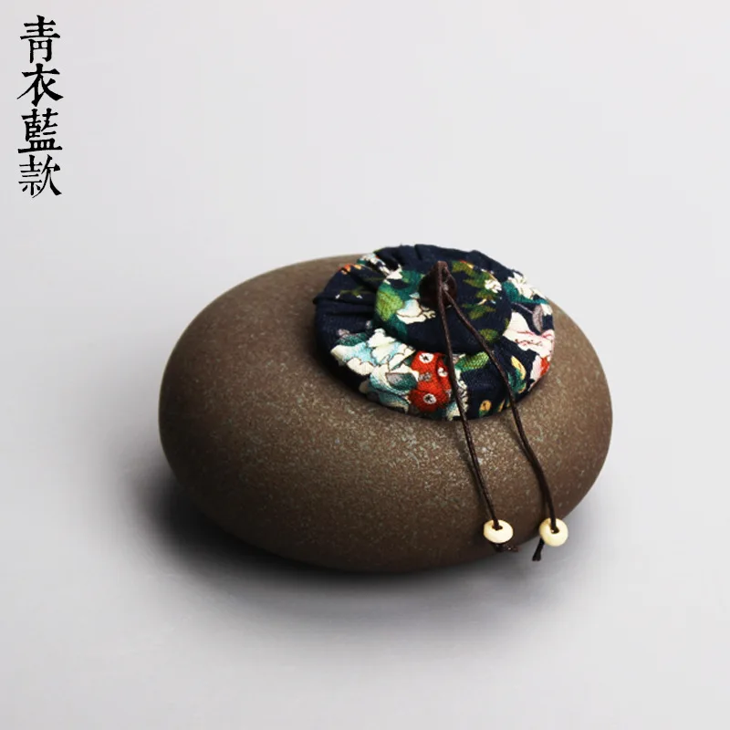Portable Travel Japanese Style Tea Set Retro Coarse Pottery Ceramic TieKuanYin Tea Storage Cans Convenient Tea Sealed Caddy
Portable Travel Japanese Style Tea Set Retro Coarse Pottery Ceramic TieKuanYin Tea Storage Cans Convenient Tea Sealed Caddy