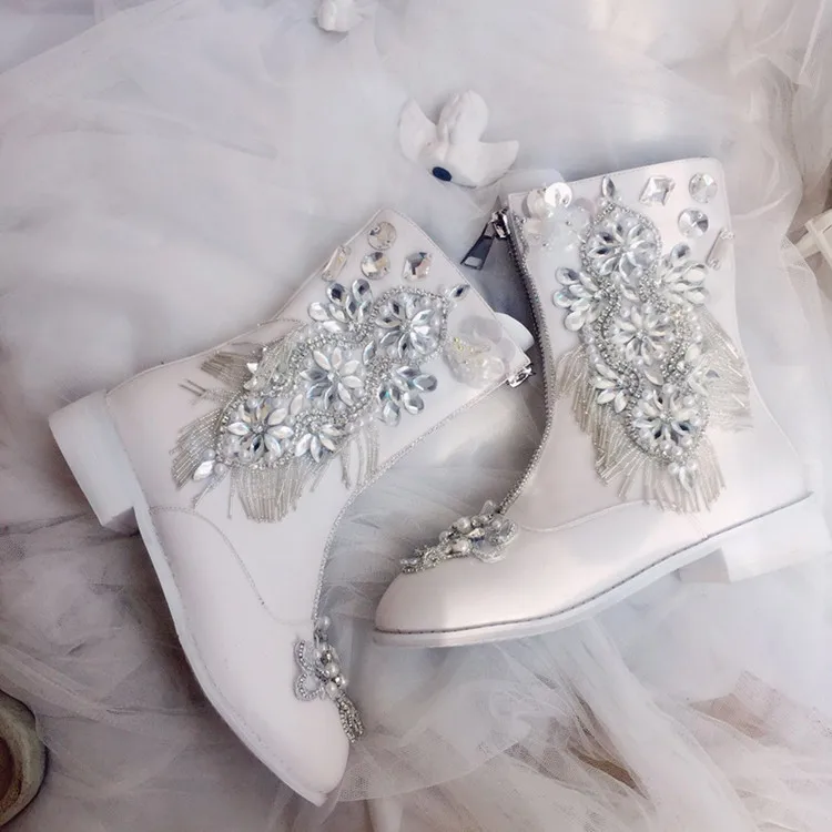 White Women Shoes Mid-calf Martin Boots with Crystal Rhinestone Flowers Pearl Tassle Square Heel for Girl Lady
White Women Shoes Mid-calf Martin Boots with Crystal Rhinestone Flowers Pearl Tassle Square Heel for Girl Lady