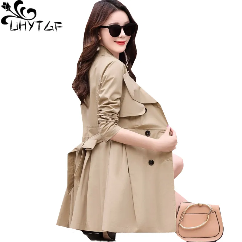 UHYTGF Fashion double-breasted Slim Women spring autumn top outerwear Medium length Women trench coat Casual Plus size coat1223
UHYTGF Fashion double-breasted Slim Women spring autumn top outerwear Medium length Women trench coat Casual Plus size coat1223