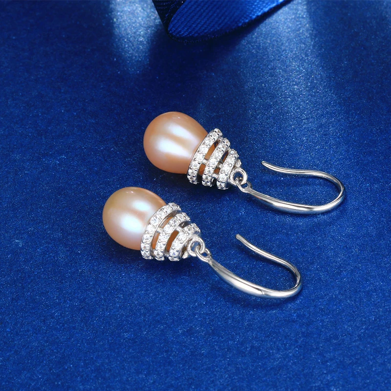 HENGSHENG 2021 New Arrival Popular 925 Sterling Silver Women Earrings, AAAA High Luster White Freshwater Pearl Drop Earrings
HENGSHENG 2021 New Arrival Popular 925 Sterling Silver Women Earrings, AAAA High Luster White Freshwater Pearl Drop Earrings