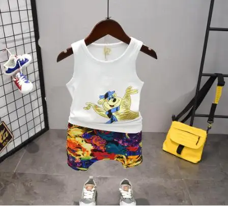 Fashion Baby Boys Shorts short-sleeved Boy Summer suit Children's Clothing Kids cartoon T-shirt and Color cool Pants 2-6 years
Fashion Baby Boys Shorts short-sleeved Boy Summer suit Children's Clothing Kids cartoon T-shirt and Color cool Pants 2-6 years