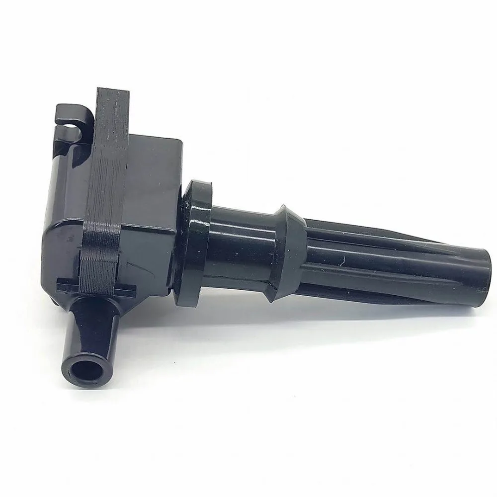 1PC 27301-38020 Ignition Coil For Hyundai-Santa Fe Sonata Kia Magentis Optima 2.0 2.4 L 4cyl 1999-2006 2730138020 5C1155 UF285
1PC 27301-38020 Ignition Coil For Hyundai-Santa Fe Sonata Kia Magentis Optima 2.0 2.4 L 4cyl 1999-2006 2730138020 5C1155 UF285