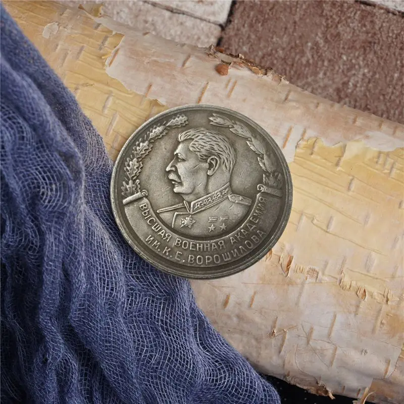 Antique Foreign Currency Russia Avatar Coin Antique Collectible Collection Craft Gift Souvenir Coin 39mm
Antique Foreign Currency Russia Avatar Coin Antique Collectible Collection Craft Gift Souvenir Coin 39mm