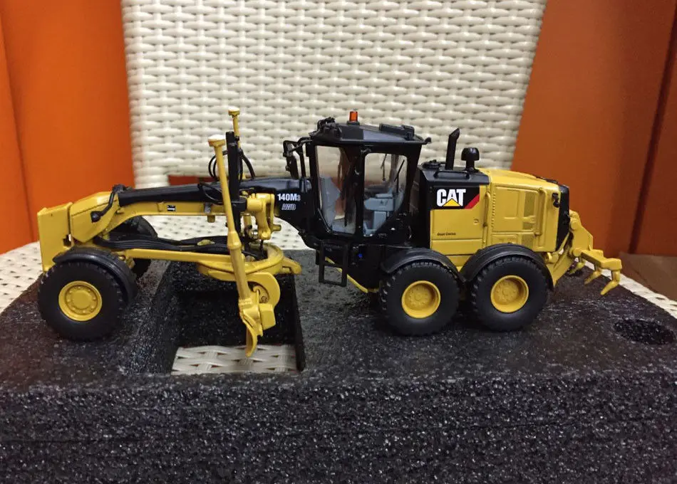 Caterpillar Cat 140M3 автогрейдер 1:50 Масштаб металлические модели путем литья под