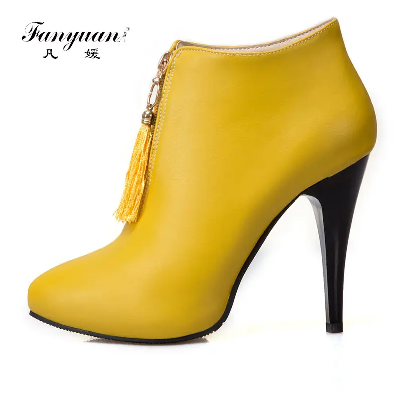 FanyuanWinter Women Ankle Boots Platform High Heels Fringe Boots Pointed Toe Sexy Shoes Autumn Female Boot Plus Size 46
FanyuanWinter Women Ankle Boots Platform High Heels Fringe Boots Pointed Toe Sexy Shoes Autumn Female Boot Plus Size 46