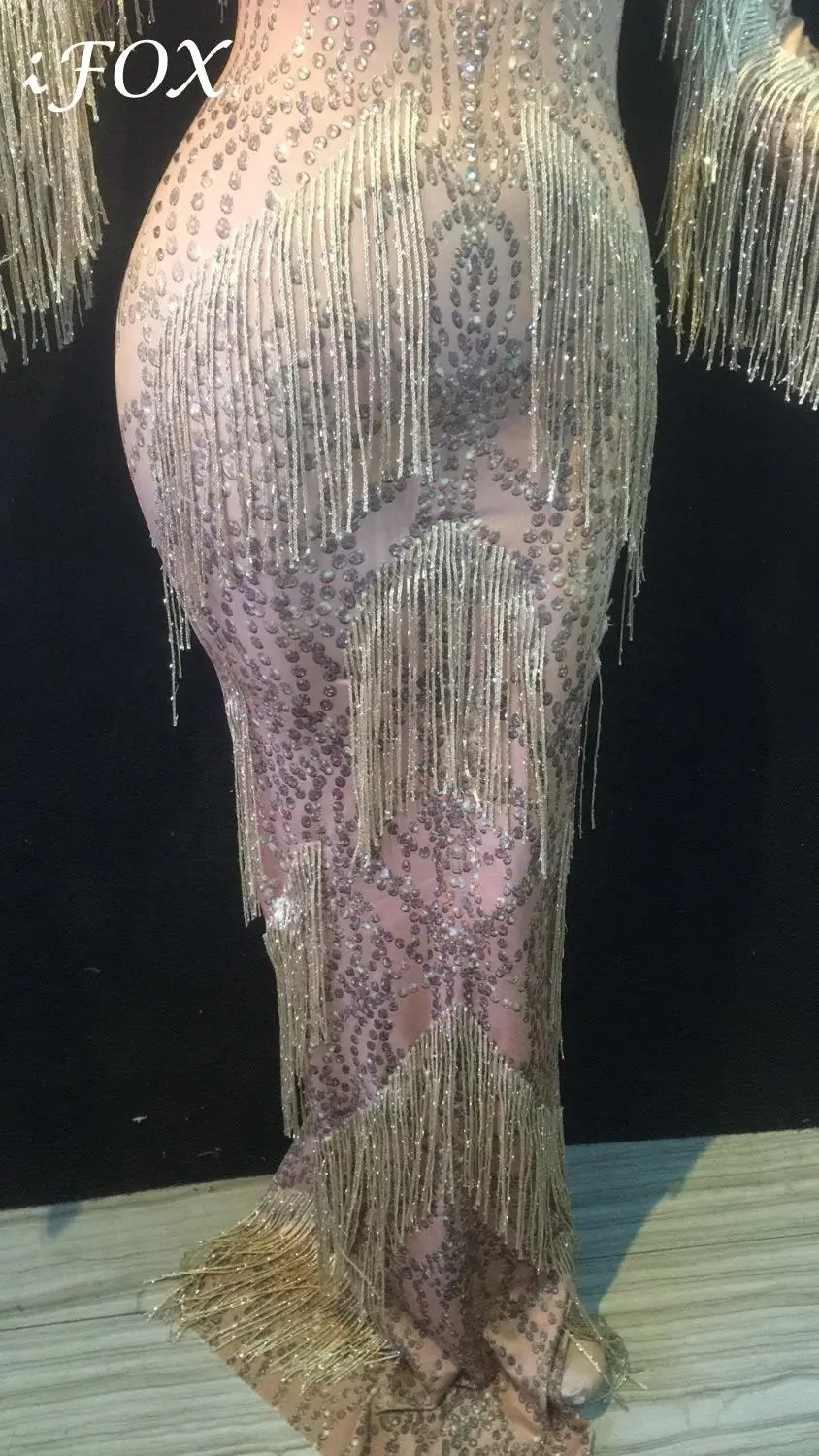 2019 Champagne Gold Rhinestones Fringes Dress Women Stage Wear Big Stretch Dress Singer Evening Performance Tassel Long Dress
2019 Champagne Gold Rhinestones Fringes Dress Women Stage Wear Big Stretch Dress Singer Evening Performance Tassel Long Dress