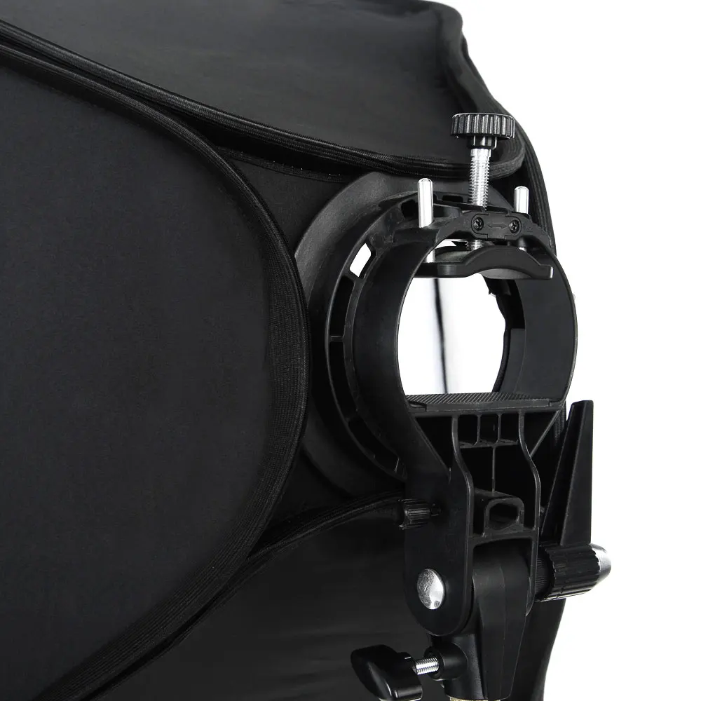 GODOX 60 x 60cm 24 * 24inch Foldable Softbox Kit with S Type Bracket Stable Bowens Flash Bracket Mount for Camera Flashes
GODOX 60 x 60cm 24 * 24inch Foldable Softbox Kit with S Type Bracket Stable Bowens Flash Bracket Mount for Camera Flashes