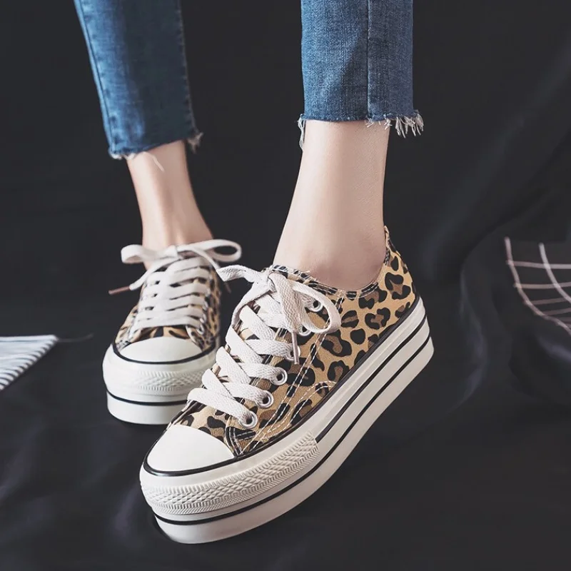 Female Leopard Shoes Platform Sneaker Women Trainers Chunky Canvas Sneakers Woman White Sneakers Women Casual Vulcanized Shoes
Female Leopard Shoes Platform Sneaker Women Trainers Chunky Canvas Sneakers Woman White Sneakers Women Casual Vulcanized Shoes