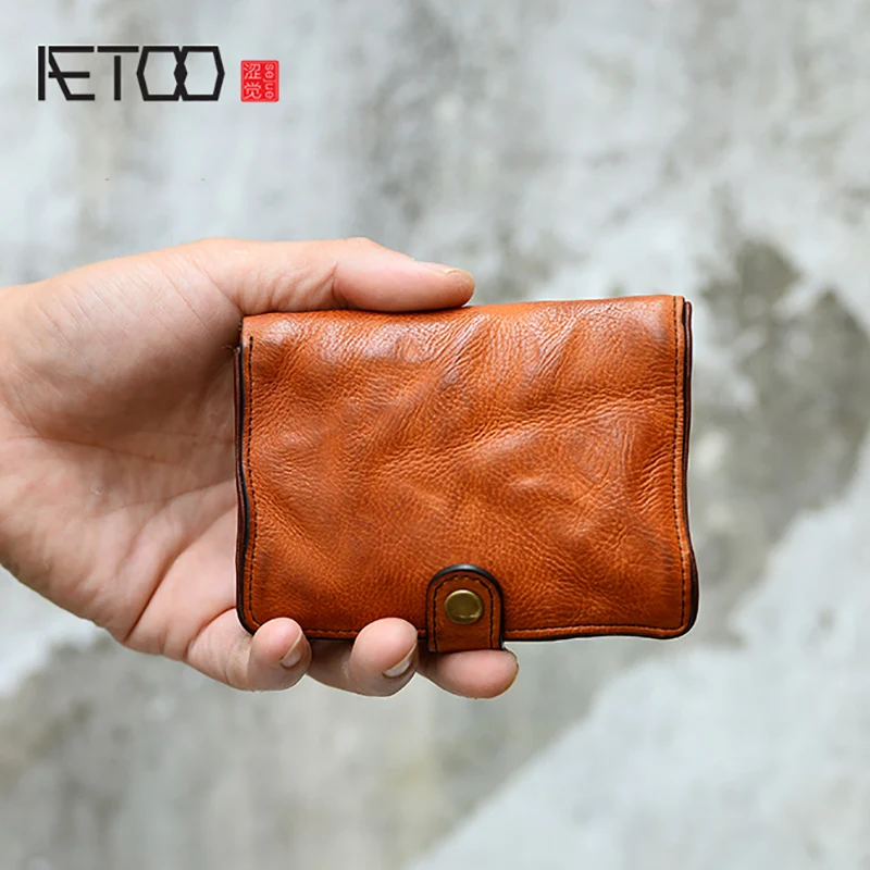 AETOO Male short leather vertical youth Head cow Leather card bag soft leather handmade vintage wallet
AETOO Male short leather vertical youth Head cow Leather card bag soft leather handmade vintage wallet
