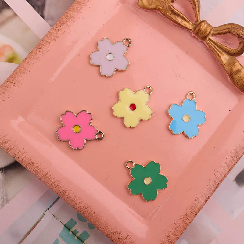 10PCS/Lot DIY Craft Jewelry Findings Enamel Flower Charm Pendants Accessories For Women Kids Earrings Bracelet Necklace Making
10PCS/Lot DIY Craft Jewelry Findings Enamel Flower Charm Pendants Accessories For Women Kids Earrings Bracelet Necklace Making