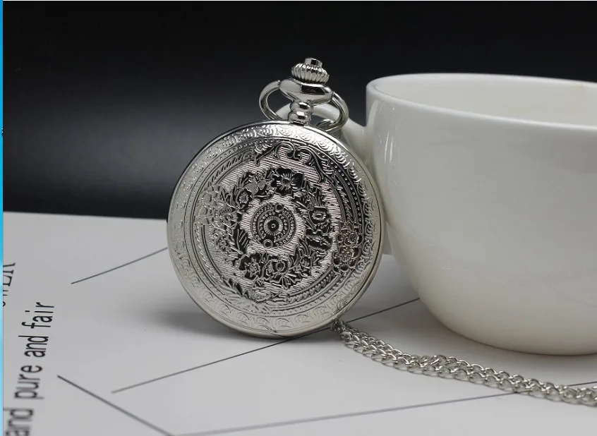 Vintage To My Son Quartz Pocket Watches With I LOVE YOU Silver Neckalce Pendant Fob Clock With Chain For Children Son Gifts
Vintage To My Son Quartz Pocket Watches With I LOVE YOU Silver Neckalce Pendant Fob Clock With Chain For Children Son Gifts