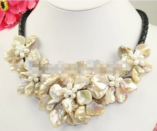 Free shipping ivory white Large Mother of Pearl Flower Pendant Necklace &aa **A good