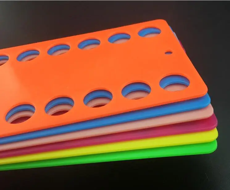 10pcs random color big hole thread pad plastic floss organizer plate sheet for cross x stitching sewing DIY craft
10pcs random color big hole thread pad plastic floss organizer plate sheet for cross x stitching sewing DIY craft