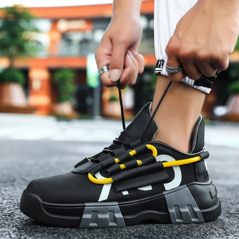 Breathable Men Running Shoes Outdoor Sport Shoes Paperclip Men Lightweight Sneakers Male New PlatformFashion Shoes Size 44 45
Breathable Men Running Shoes Outdoor Sport Shoes Paperclip Men Lightweight Sneakers Male New PlatformFashion Shoes Size 44 45